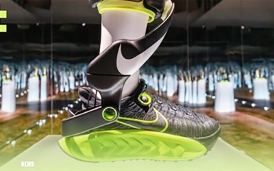 Nike Garap Sepatu dengan Sistem Robotik Bikin Jalan dan Lari Lebih Cepat